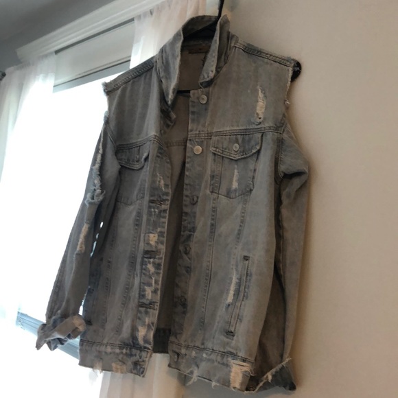 Jean jacket - Picture 2 of 5